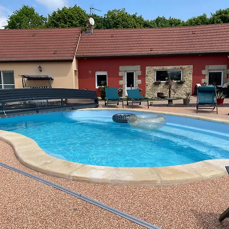 La Du Fresneaux Bed and Breakfast