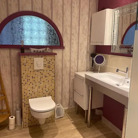 Bed and Breakfast La Du Fresneaux